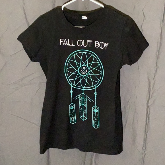 Shirt - Picture 3 of 3